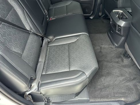 Used 2024 Toyota Tundra Limited AWD/4WD image 16