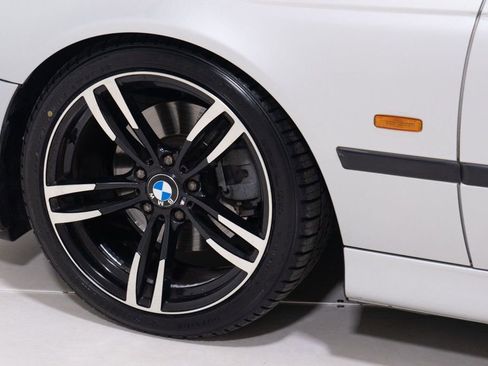 Used 2000 BMW 540i Sedan image 33