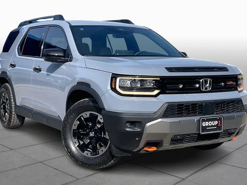 Used 2026 Honda Passport TrailSport Elite image 3