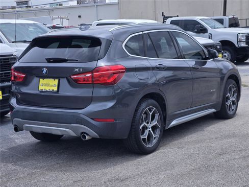 Used 2017 BMW X1 xDrive28i AWD/4WD image 8
