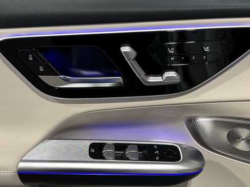 New 2027 Mercedes-Benz GLC 300 4MATIC image 12