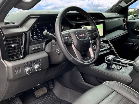 Used 2024 GMC Sierra 1500 AT4X w/ AT4X AEV Edition AWD/4WD image 18