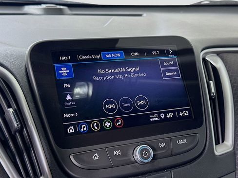 Used 2022 Chevrolet Malibu LT image 24