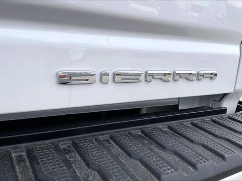 Certified 2025 GMC Sierra 3500 Denali w/ Denali Reserve Package image 9