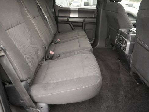 Used 2017 Ford F150 XLT w/ Equipment Group 302A Luxury image 15