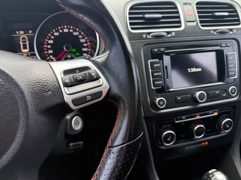 Used 2013 Volkswagen GTI Autobahn image 21