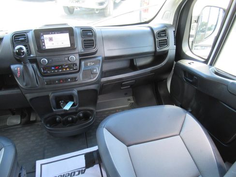 Used 2026 RAM ProMaster 2500 w/ Convenience Group FWD image 19