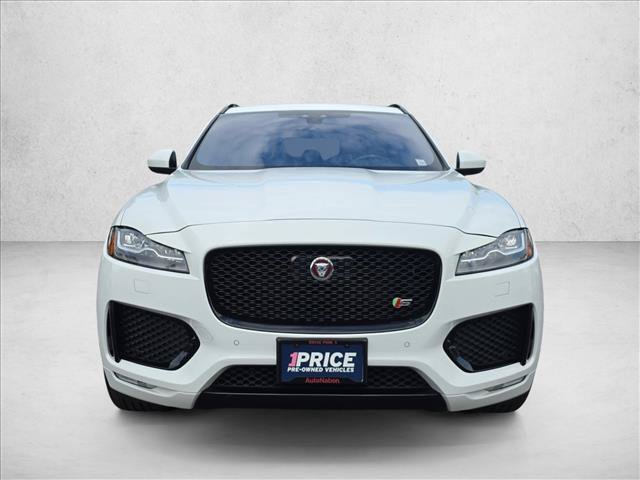 Used 2019 Jaguar F-PACE S AWD/4WD image 2