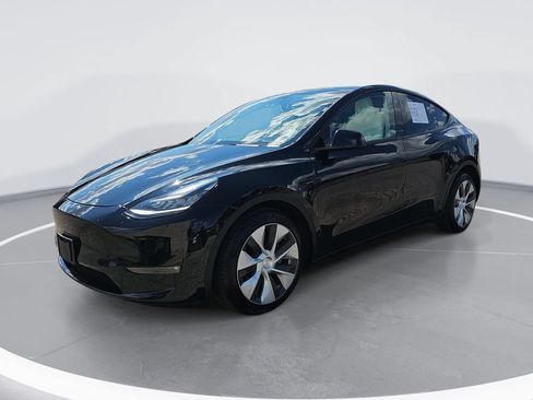 Used 2021 Tesla Model Y Long Range AWD/4WD image 9