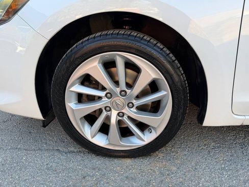 Used 2016 Acura ILX FWD image 33