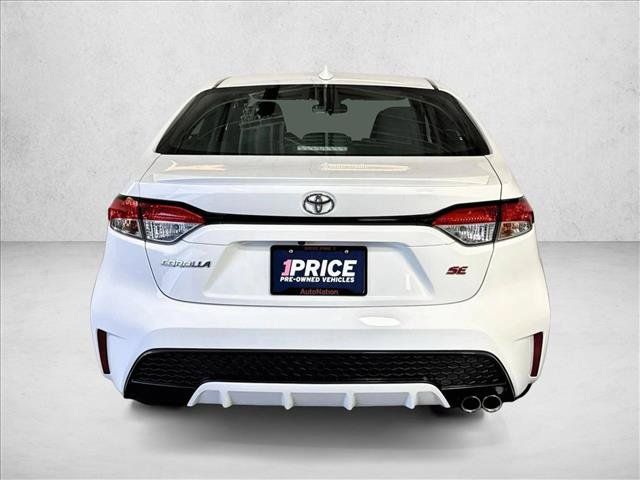 Used 2020 Toyota Corolla SE w/ Carpet Mat Package (TMS) FWD image 6