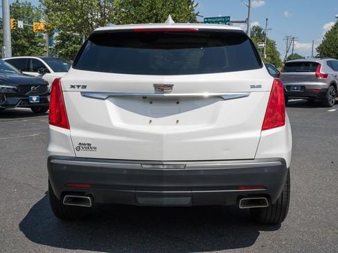 Used 2017 Cadillac XT5 Luxury w/ Driver Awareness Package AWD/4WD image 6