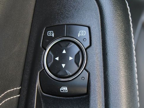 Used 2024 Ford Edge Titanium image 21