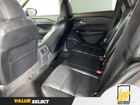 Used 2022 Nissan Rogue SL w/ SL Premium Package AWD/4WD image 10