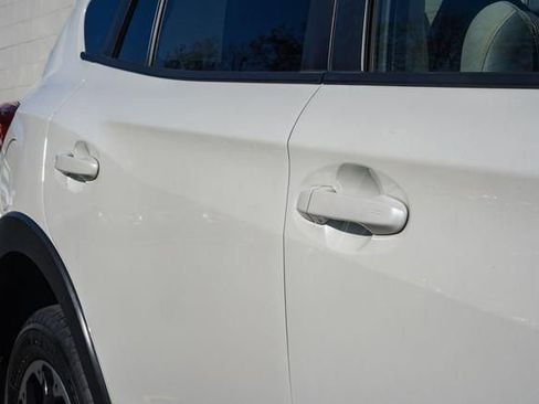 Used 2023 Subaru Crosstrek 2.0i Premium image 13