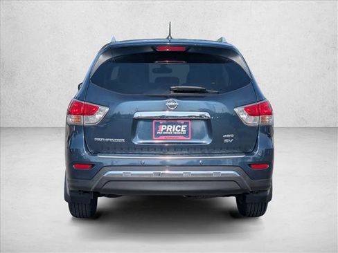 Used 2015 Nissan Pathfinder SV w/ Cargo Package FWD image 7