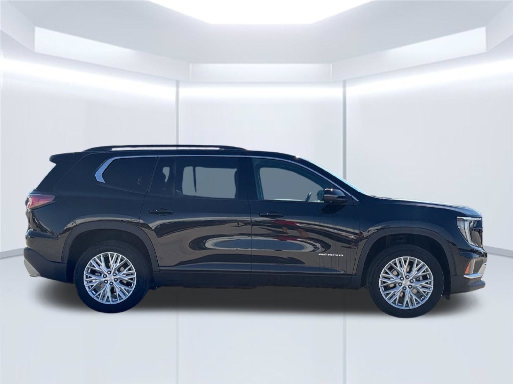 Used 2026 GMC Acadia Elevation w/ Elevation Premium Package FWD image 8