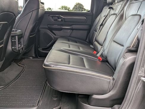 Used 2022 RAM 1500 Limited w/ Body-Colour Bumper Group AWD/4WD image 24