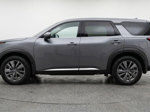 Used 2025 Nissan Pathfinder SV AWD/4WD image 5