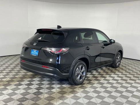 New 2026 Honda HR-V LX image 6