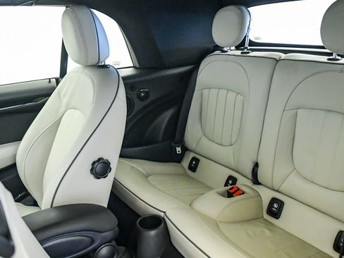 Used 2019 MINI Cooper Convertible FWD image 25