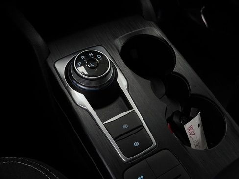 Used 2023 Ford Escape Active image 34