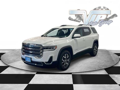 Used 2023 GMC Acadia SLE w/ Driver Convenience Package AWD/4WD image 4