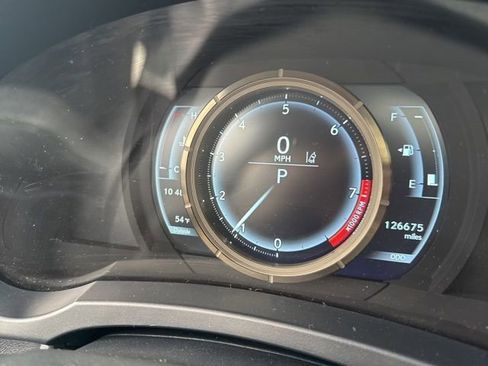 Used 2018 Lexus IS 300 F Sport w/ F Sport Package image 33