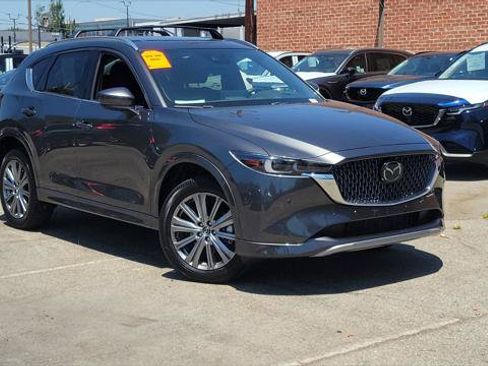 Certified 2025 MAZDA CX-5 Signature AWD/4WD image 34