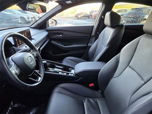 Certified 2025 Honda Accord Sport image 26