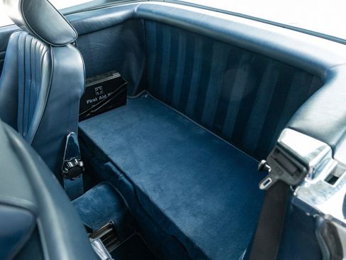 Used 1987 Mercedes-Benz 560 SL image 41