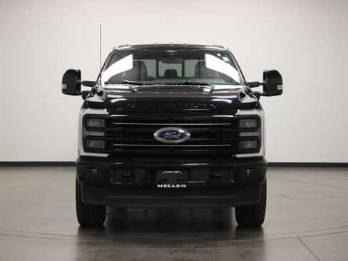Used 2026 Ford F250 Platinum AWD/4WD image 3