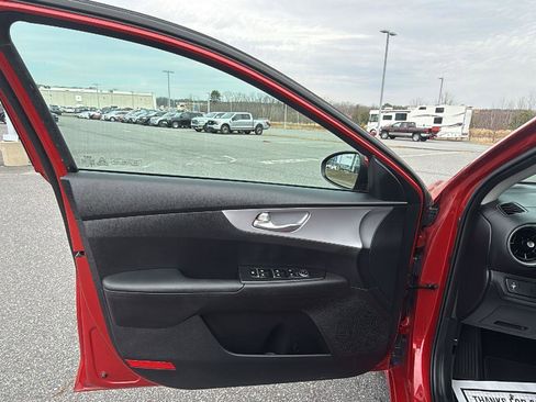 Used 2024 Kia Forte LXS image 22