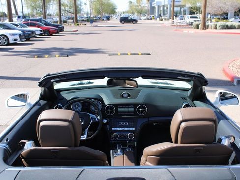 Used 2015 Mercedes-Benz SL 400 SL 400 Roadster image 25
