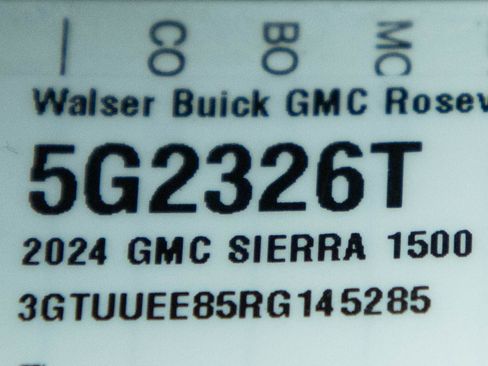Used 2024 GMC Sierra 1500 AT4 w/ Technology Package AWD/4WD image 28
