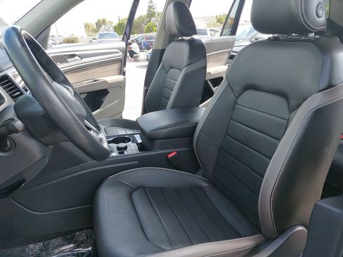 Used 2022 Volkswagen Atlas SEL Premium AWD/4WD image 17