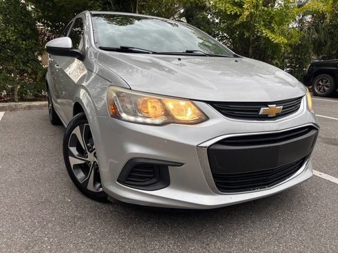 Used 2017 Chevrolet Sonic Premier image 4