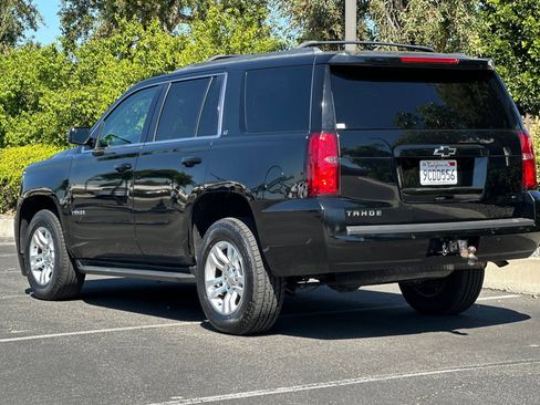 Used 2019 Chevrolet Tahoe LT image 3