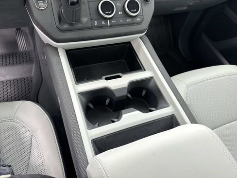 Certified 2025 Land Rover Defender 110 S image 26