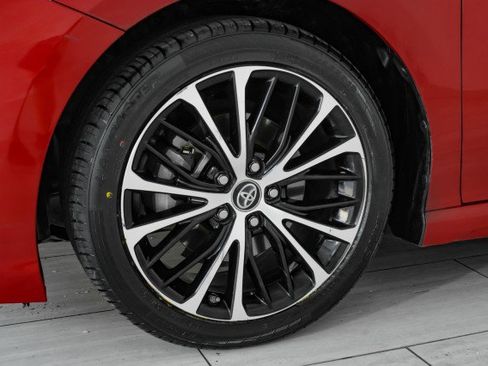 Used 2019 Toyota Camry SE image 53