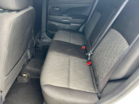 Used 2023 Mitsubishi Outlander Sport LE AWD/4WD image 15