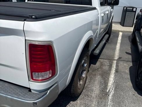Used 2016 RAM 1500 Laramie w/ Convenience Group RWD image 13