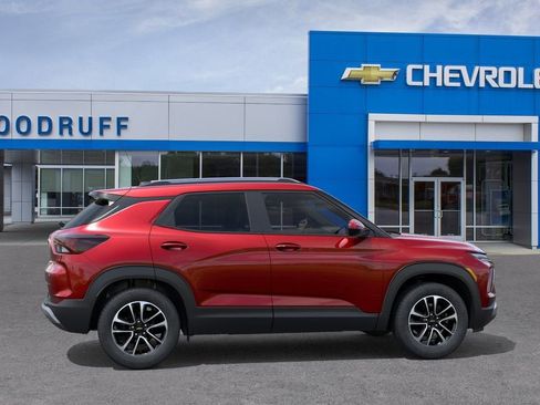 New 2026 Chevrolet TrailBlazer LT FWD image 5