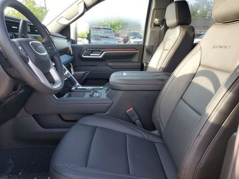 New 2026 GMC Sierra 3500 Denali w/ Denali Reserve Package AWD/4WD image 20