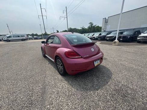 Used 2017 Volkswagen Beetle 1.8T S FWD image 8