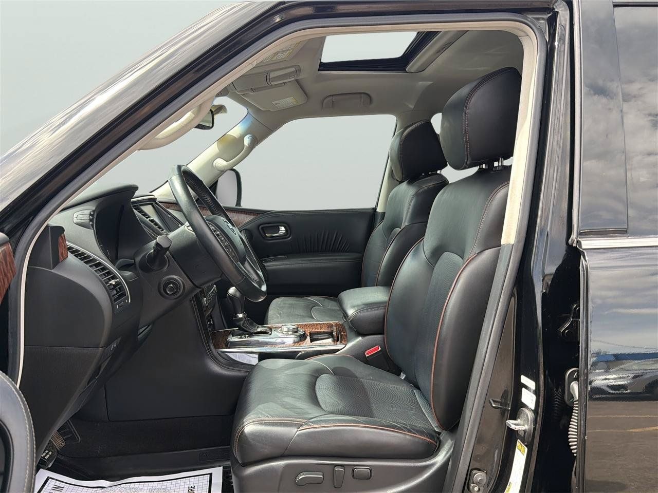 Used 2017 Nissan Armada Platinum w/ Interior Lighting Package AWD/4WD image 12