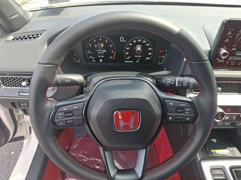 Used 2025 Honda Civic Type R image 19