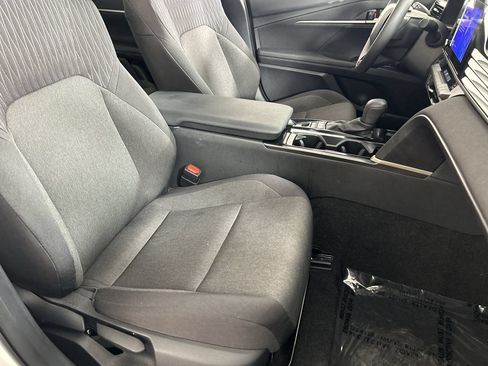 Used 2025 Toyota Camry LE FWD image 26