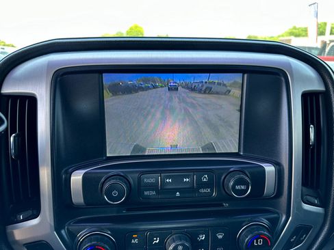 Used 2015 GMC Sierra 2500 SLE image 17
