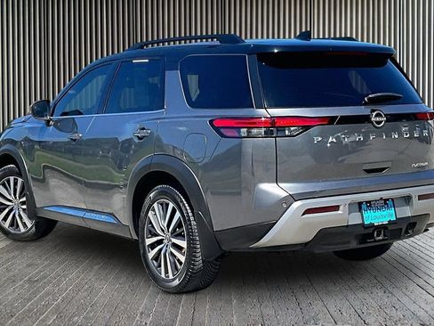 Used 2022 Nissan Pathfinder Platinum w/ Cargo Package FWD image 3